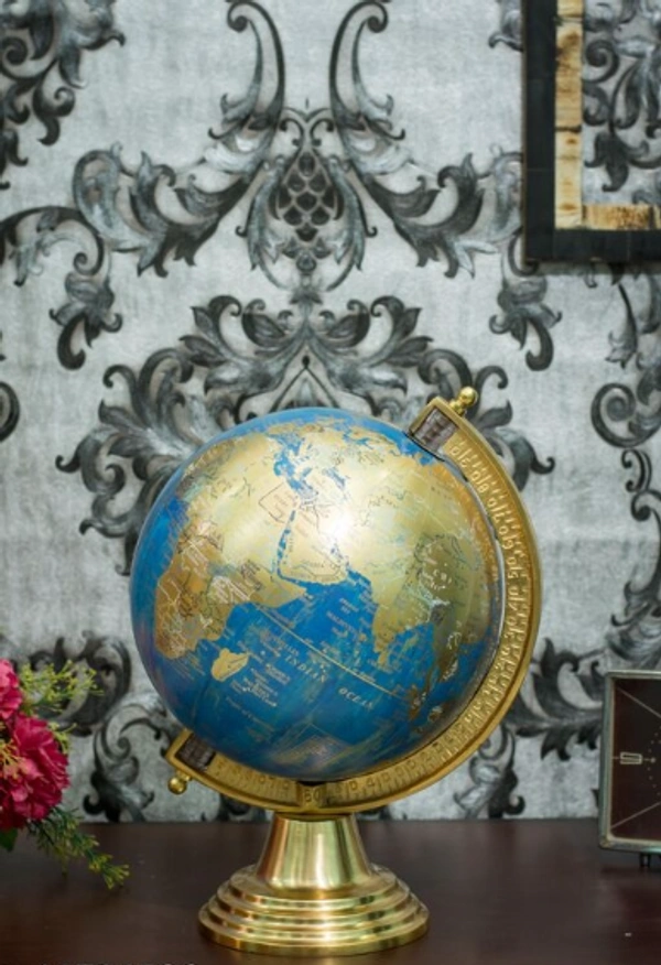 RIZIK STORE  Metal & Plastic  World Map  Floating Globe -  Free  Size, Metal, Pack of1